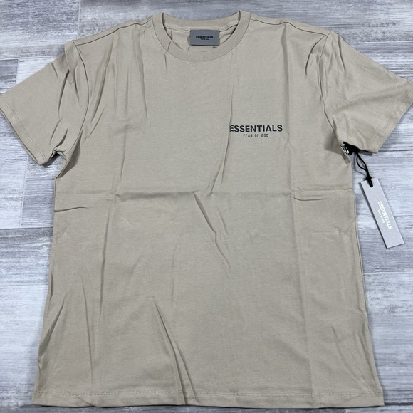 Authentic Fear of God Essentials Logo SS Tee 'Linen' Mens Small 125SU212100F NWT - Picture 1 of 10